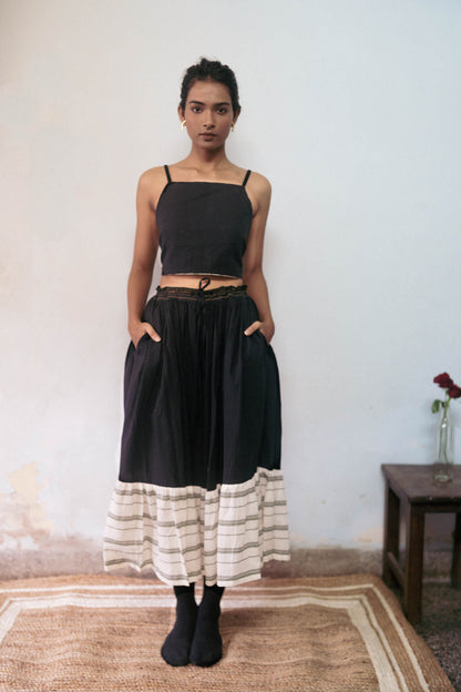 Saka | Reversible Crop Top