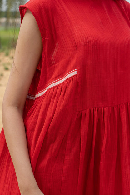 Roja | Red Dress